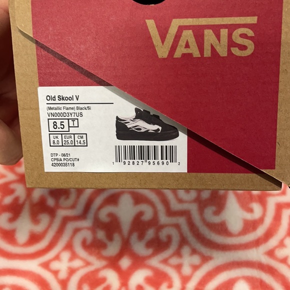 Vans size 8.5 - Picture 3 of 7